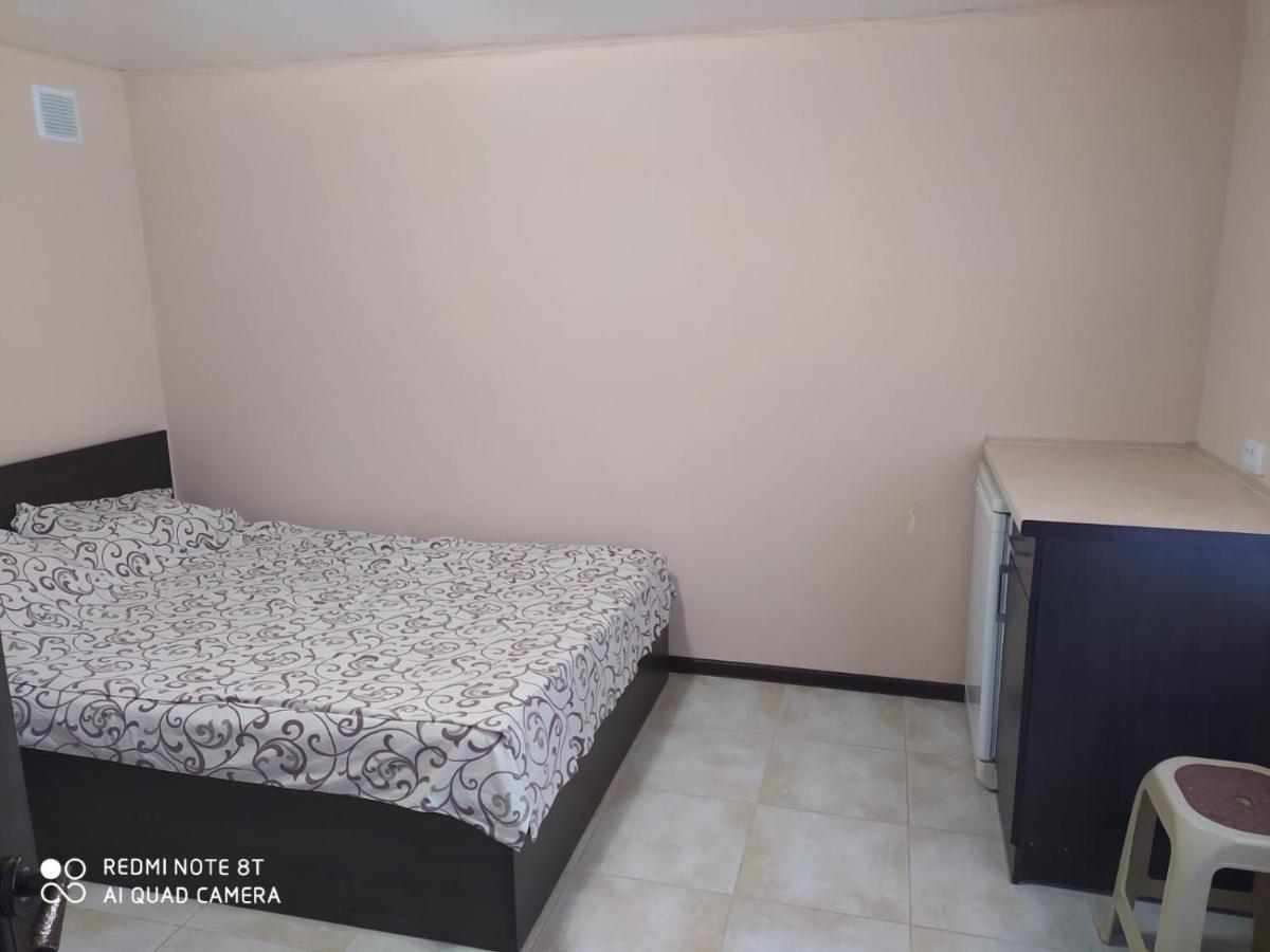 Small Guest House Lazurne Dış mekan fotoğraf