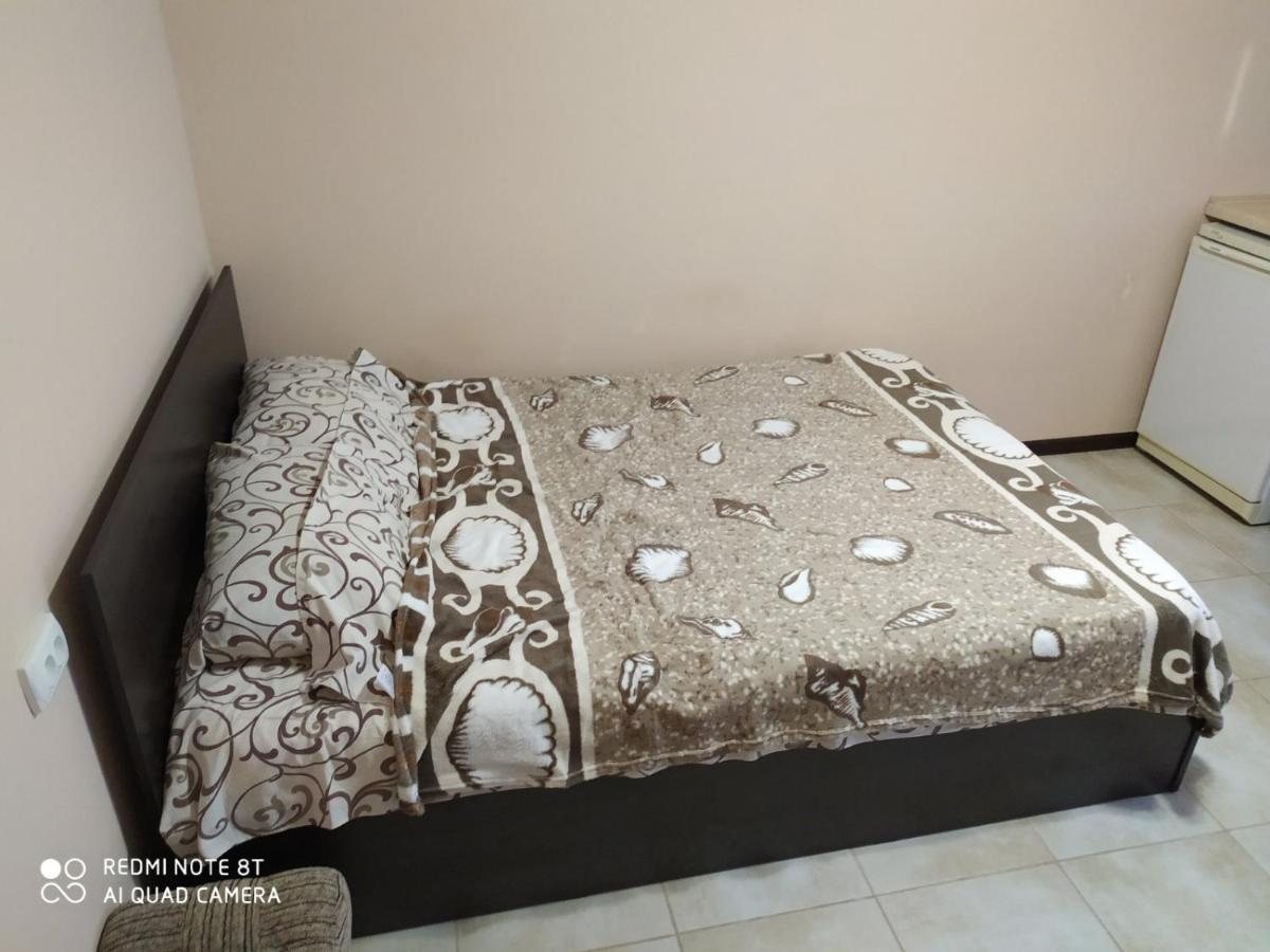 Small Guest House Lazurne Dış mekan fotoğraf