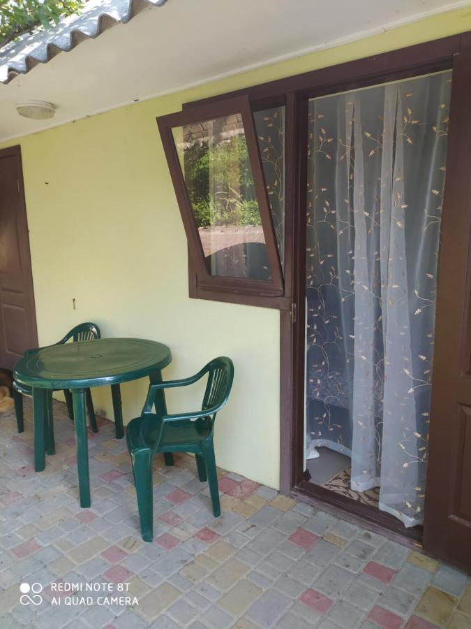 Small Guest House Lazurne Oda fotoğraf